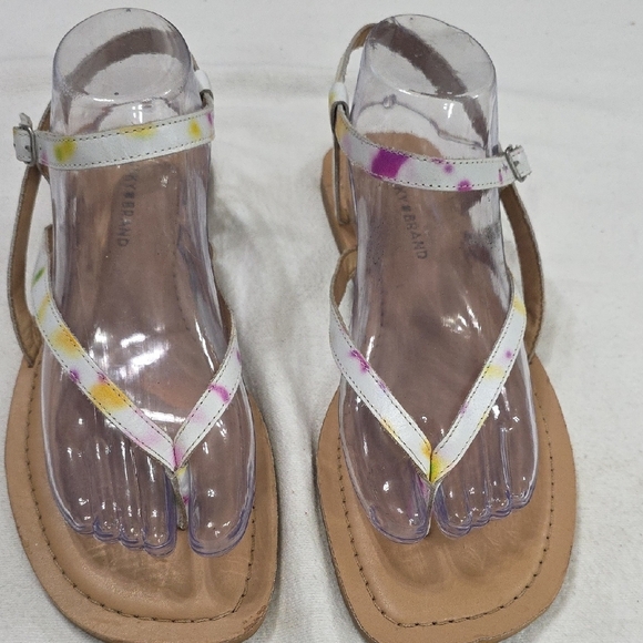 Lucky Brand Shoes - Lucky Brand Women's Multicolor Sandals  Buckles Beachy Summer Sz 9? EUC READ